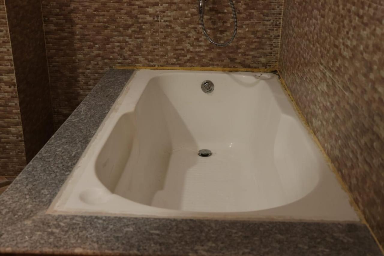 Hotel Crown Of Digha ديغا المظهر الخارجي الصورة