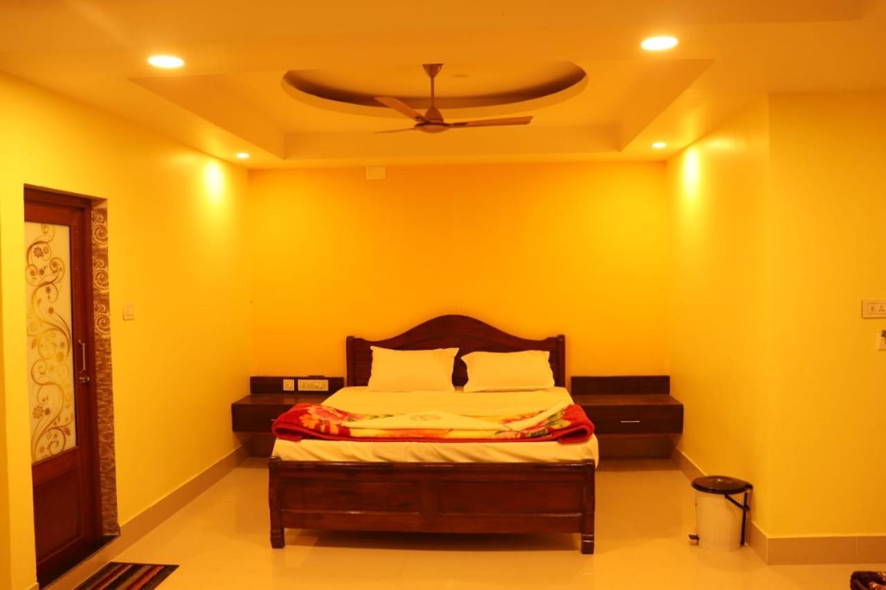 Hotel Crown Of Digha ديغا المظهر الخارجي الصورة